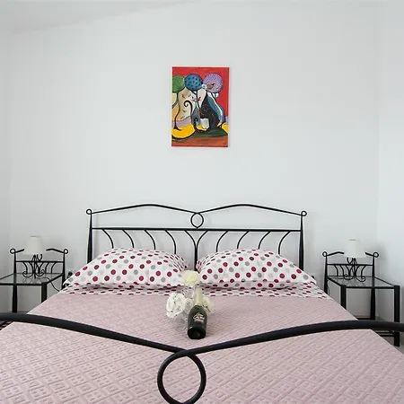 Apartment Iva *